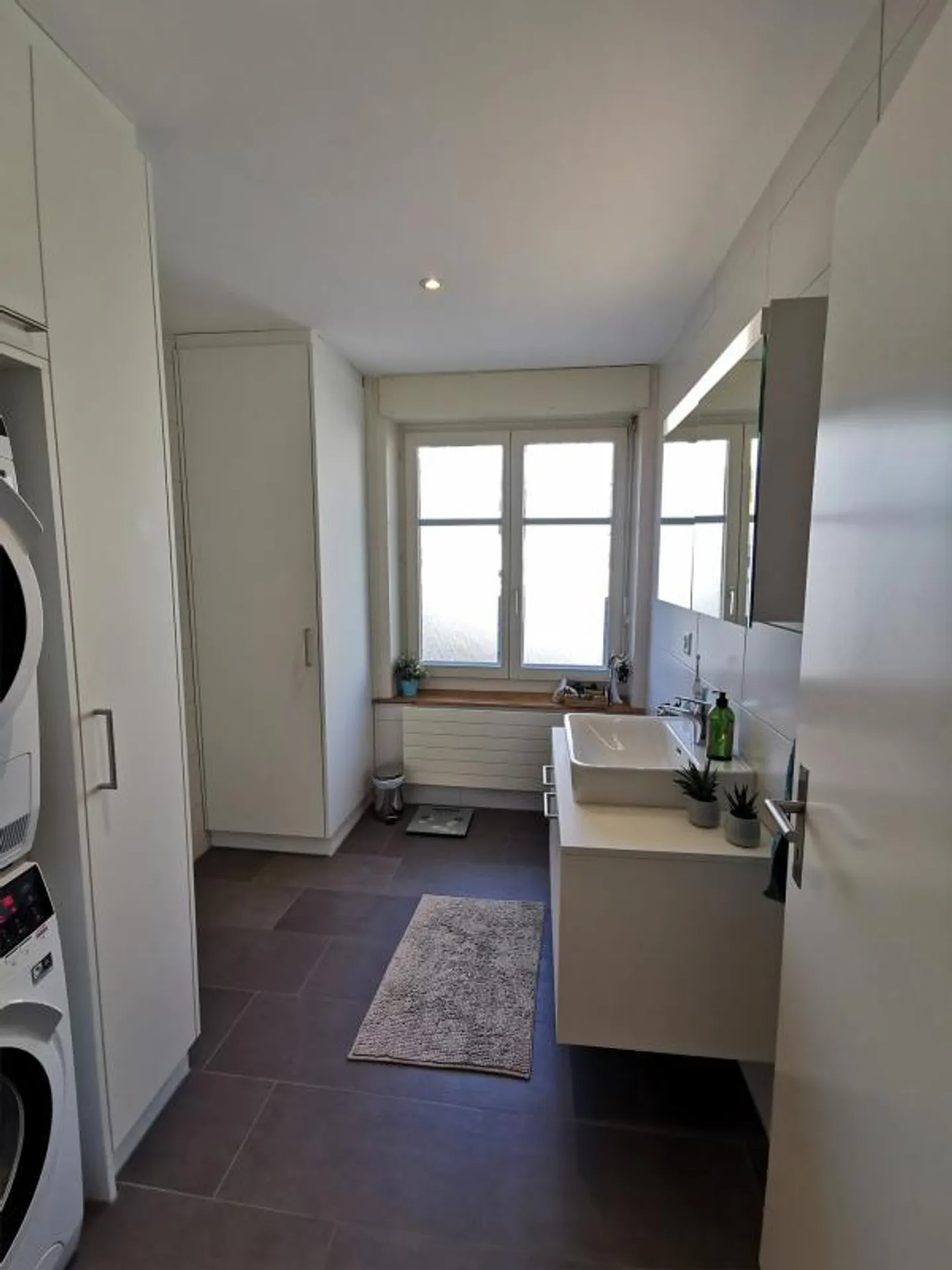 Appartamento elegante in città da affittare - Foto 5 di 8