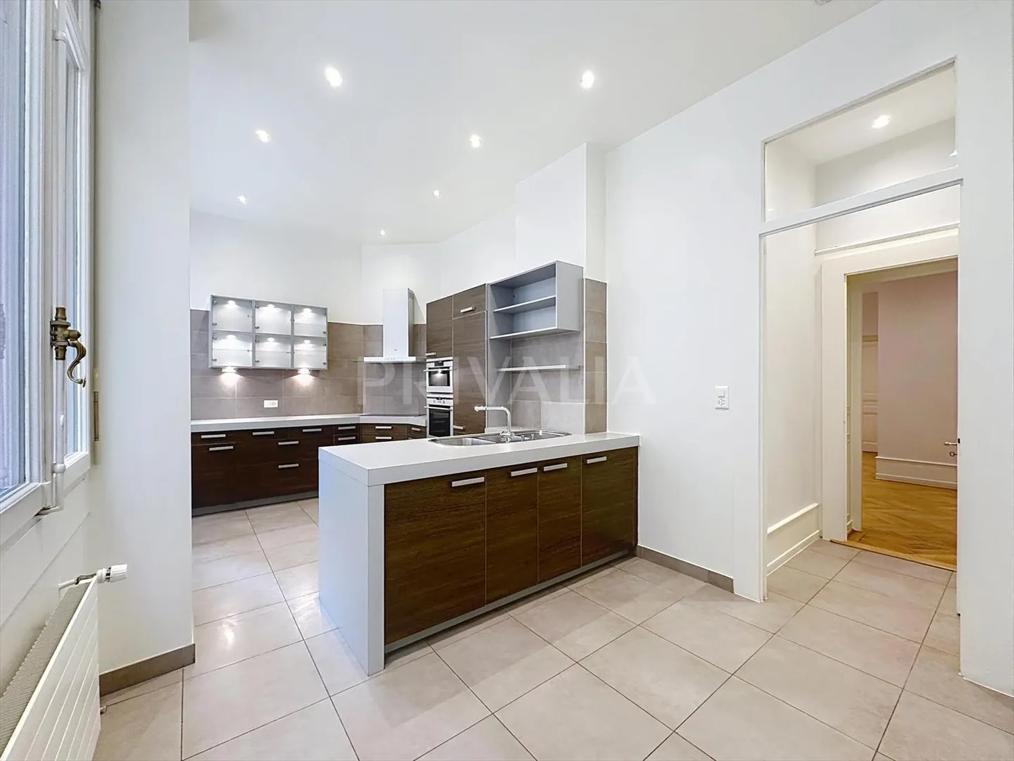 Unico: Appartamento di lusso con giardino privato e appartamento separato, a pochi passi dalla Chiesa Russa - Foto 4 di 13