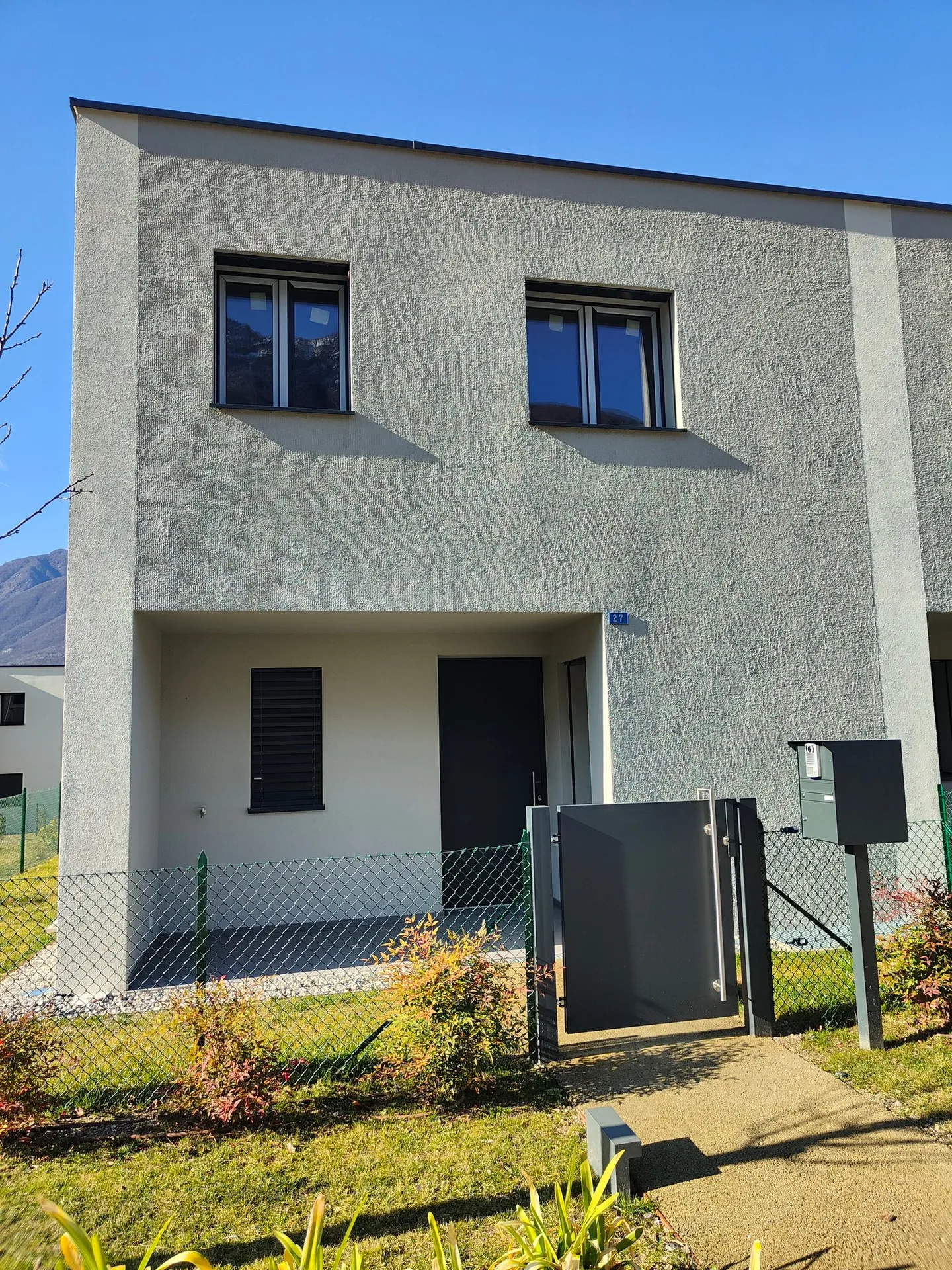 Nuova maisonette con 5 camere a Camorino - Foto 1 di 20