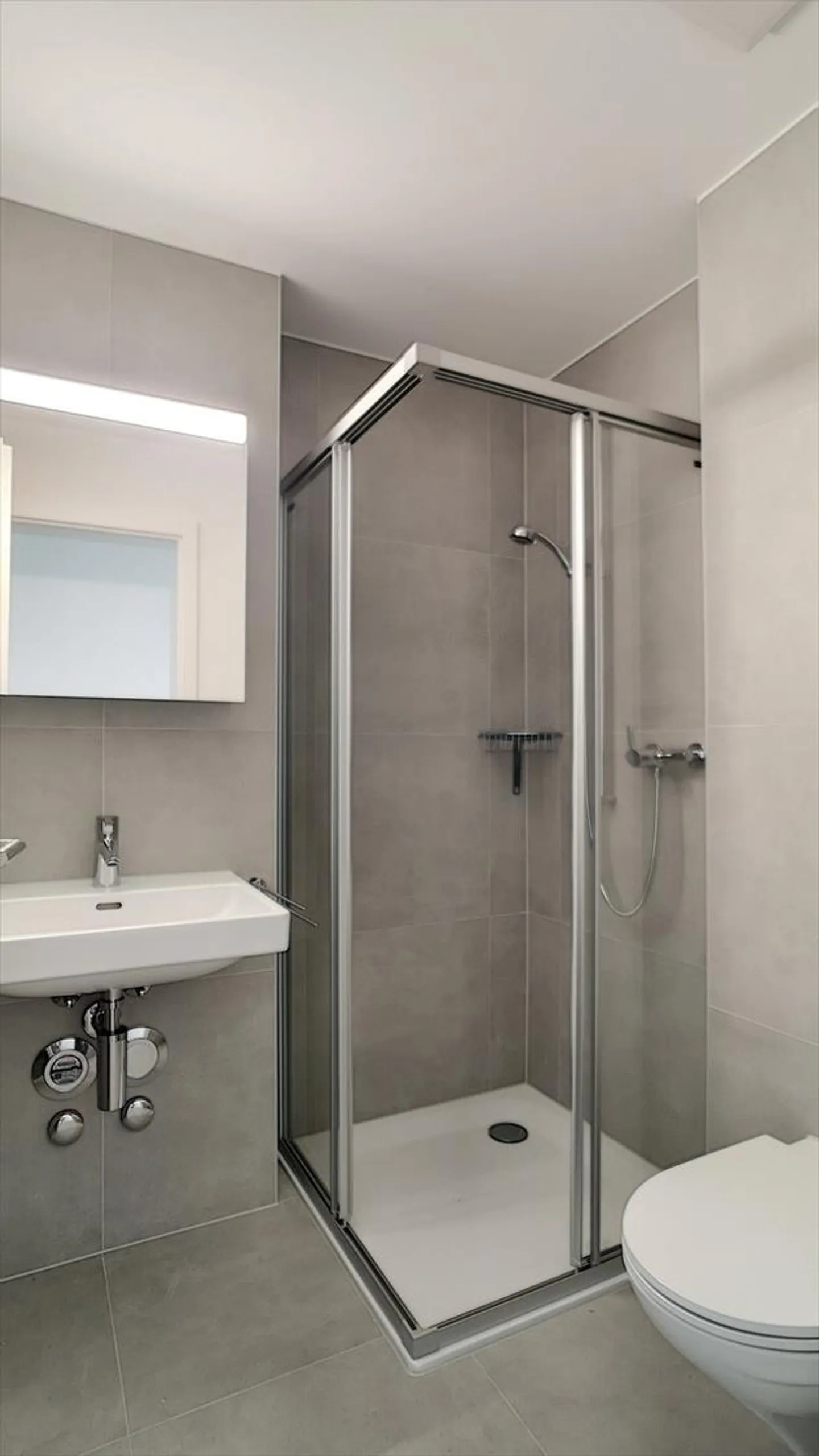 Appartement moderne 3.5 pièces à Heitenried - Photo 5 sur 5