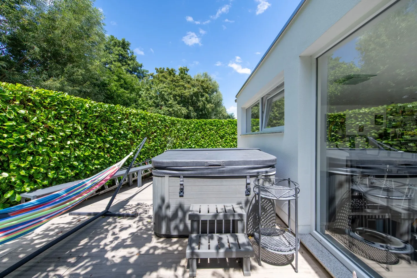 Vivere esclusivo nel verde - idealmente collegato all'A1 - Foto 22 di 26