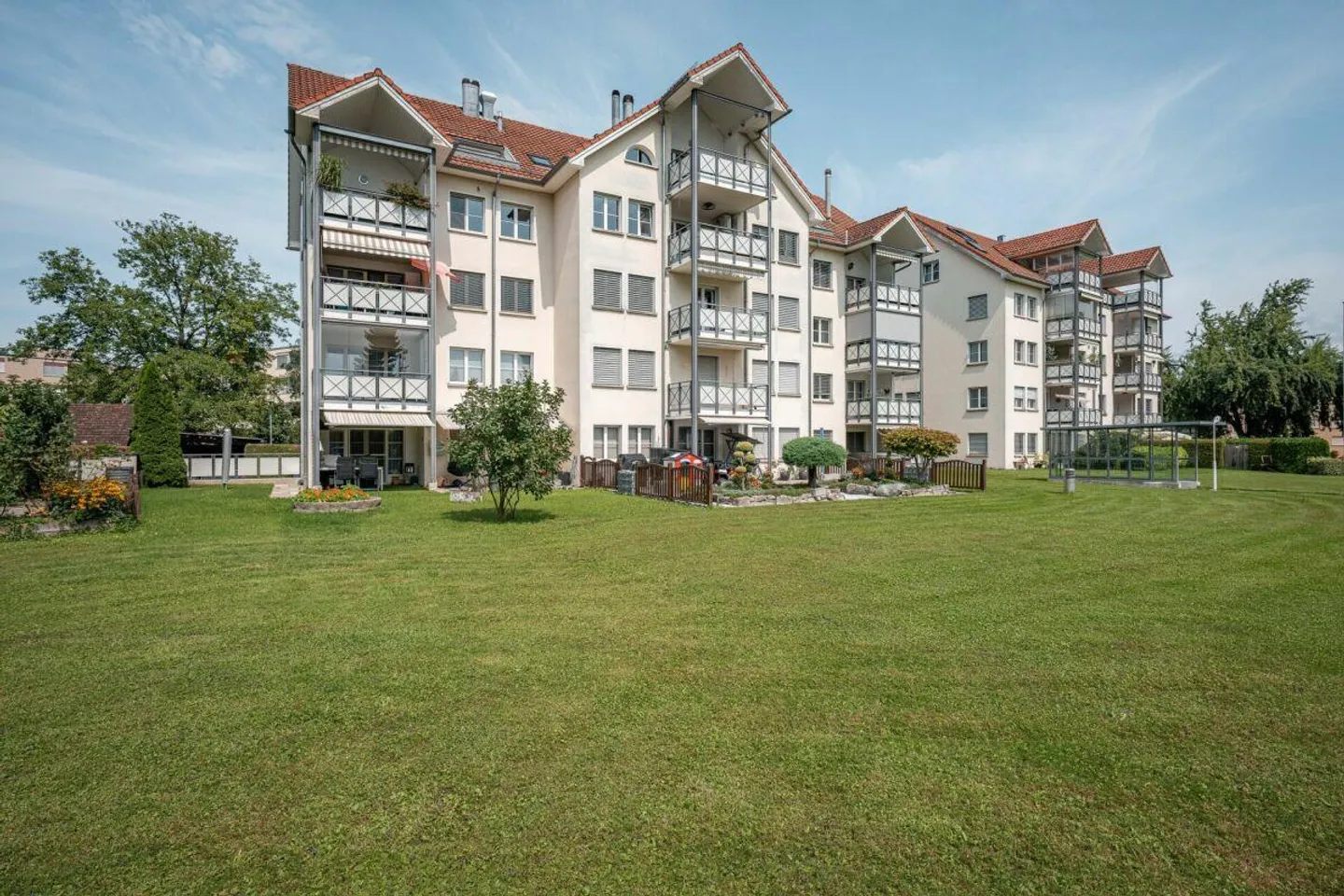 Appartement 4.5 pièces - Photo 2 sur 10