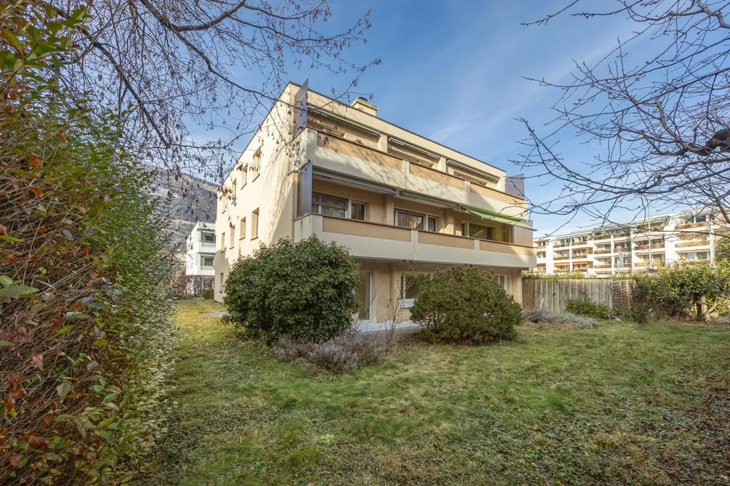 Appartamento moderno di 4,5 stanze con grande giardino – Posizione centrale vicino alla stazione - Foto 1 di 3