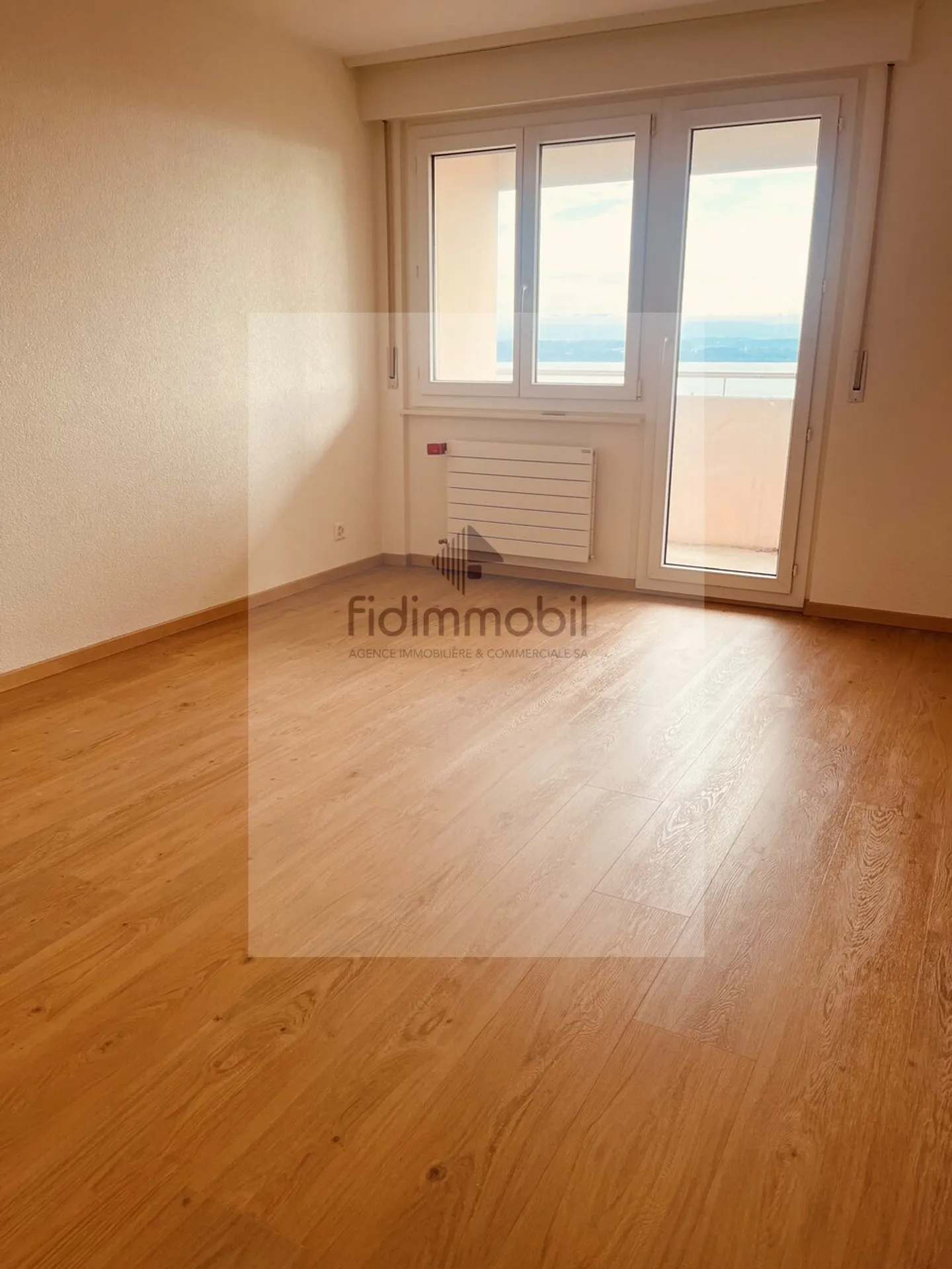 Sublime 3 Zimmer komplett renoviert - Foto 6 von 6