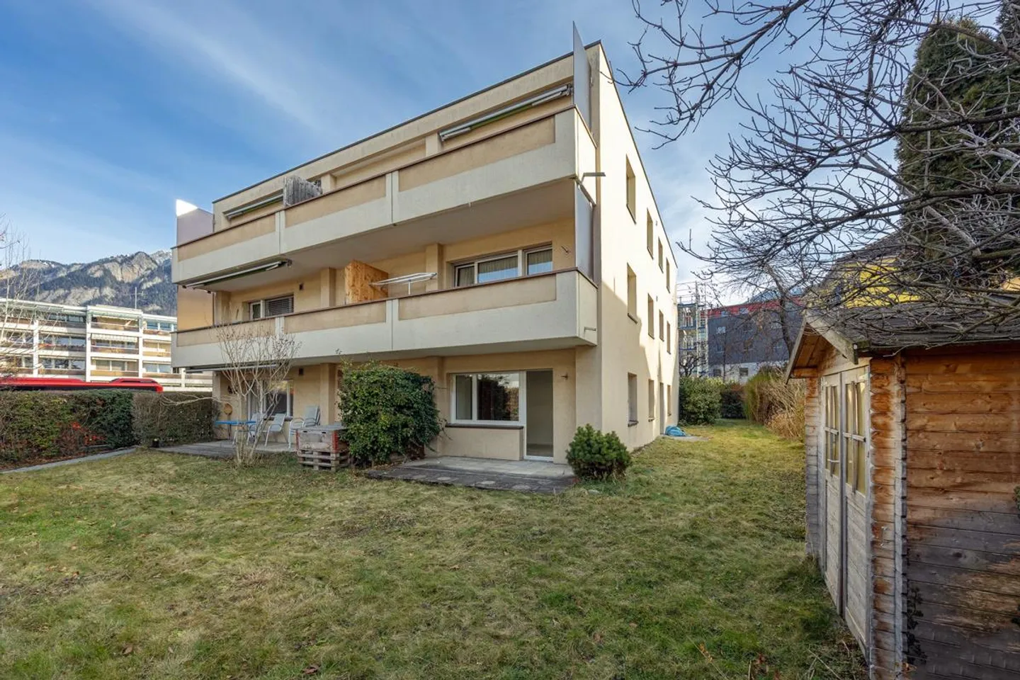 Appartamento moderno di 4,5 stanze con grande giardino – Posizione centrale vicino alla stazione - Foto 2 di 3