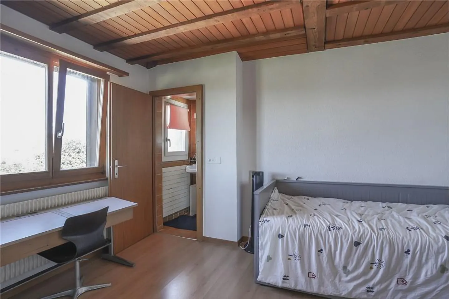 Charmante appartement sous les toits de 3 pièces au cœur du «Breitsch» - Photo 10 sur 13