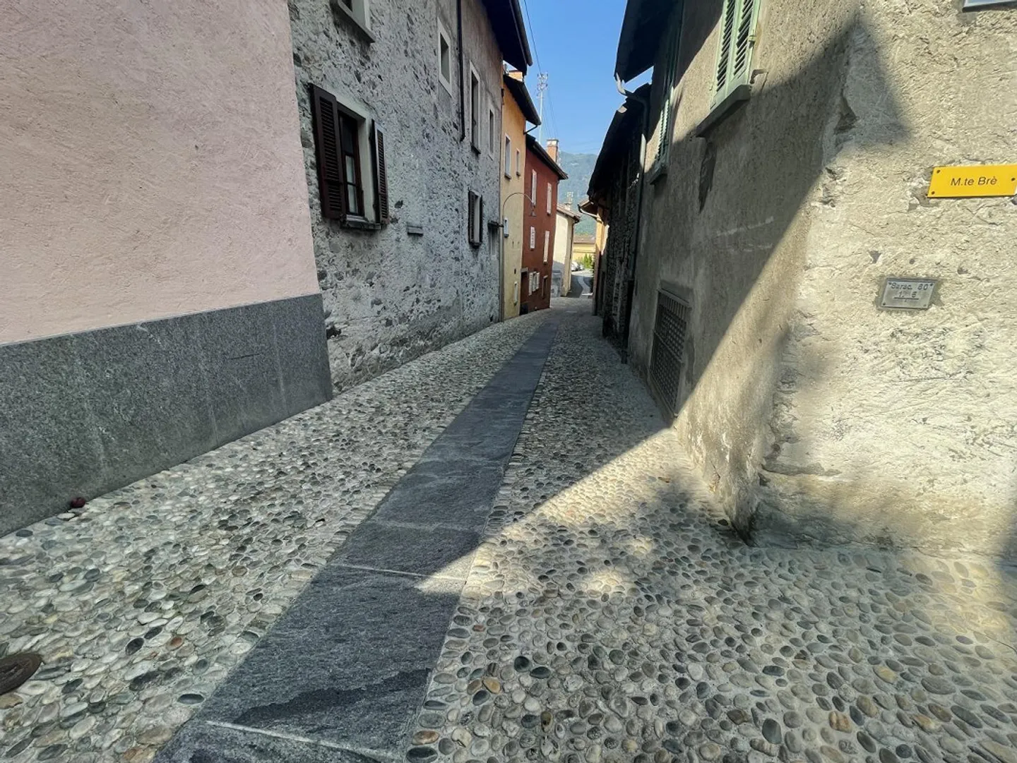 Charmante maison de style tessinois - Photo 16 sur 28