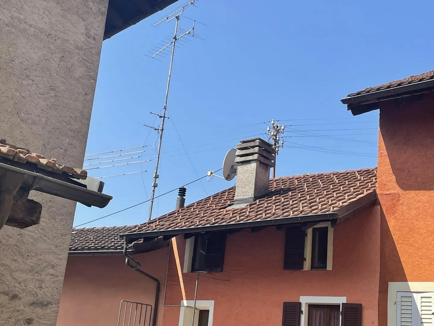 Charmante maison de style tessinois - Photo 19 sur 28