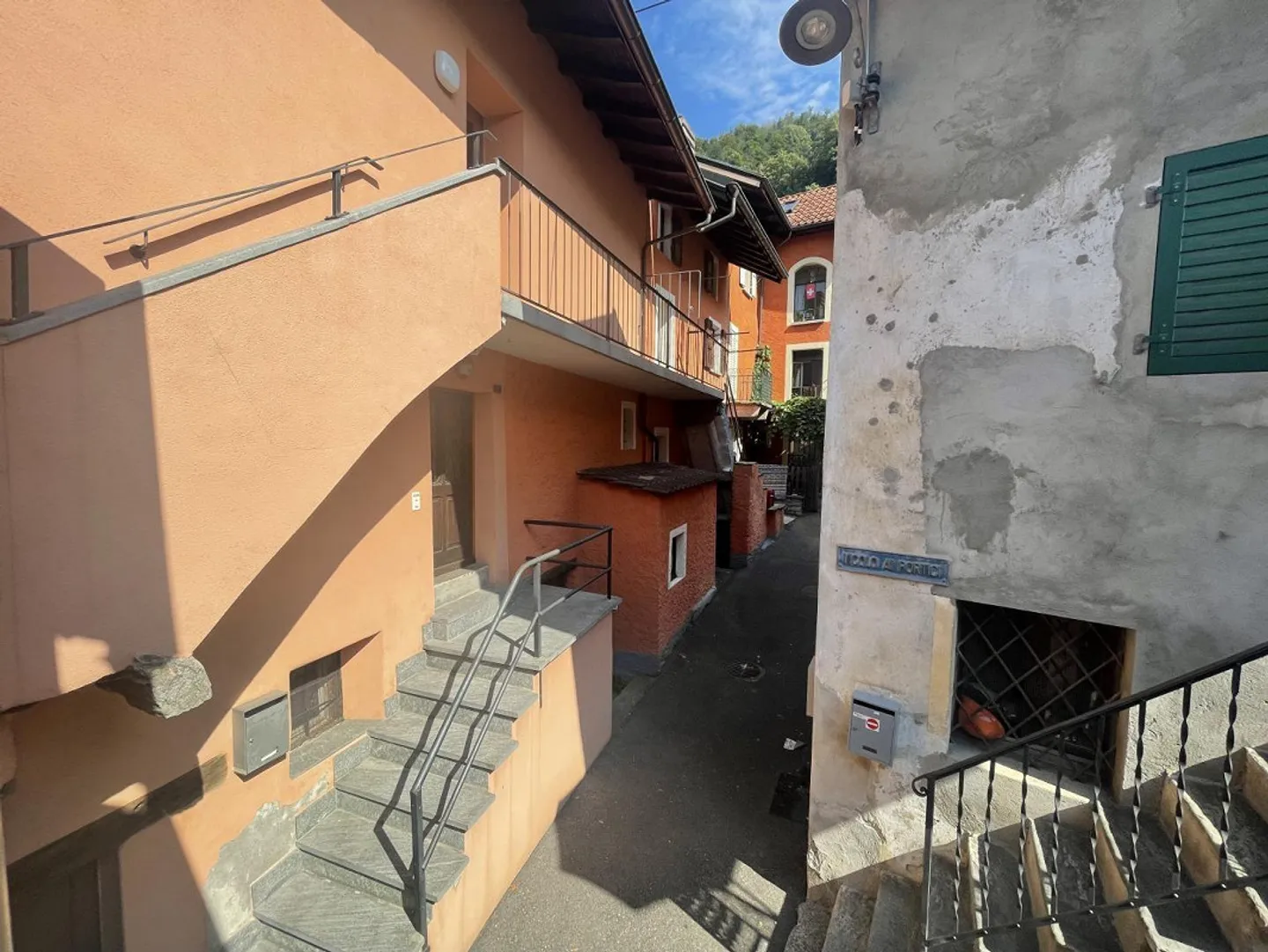 Charmante maison de style tessinois - Photo 20 sur 28