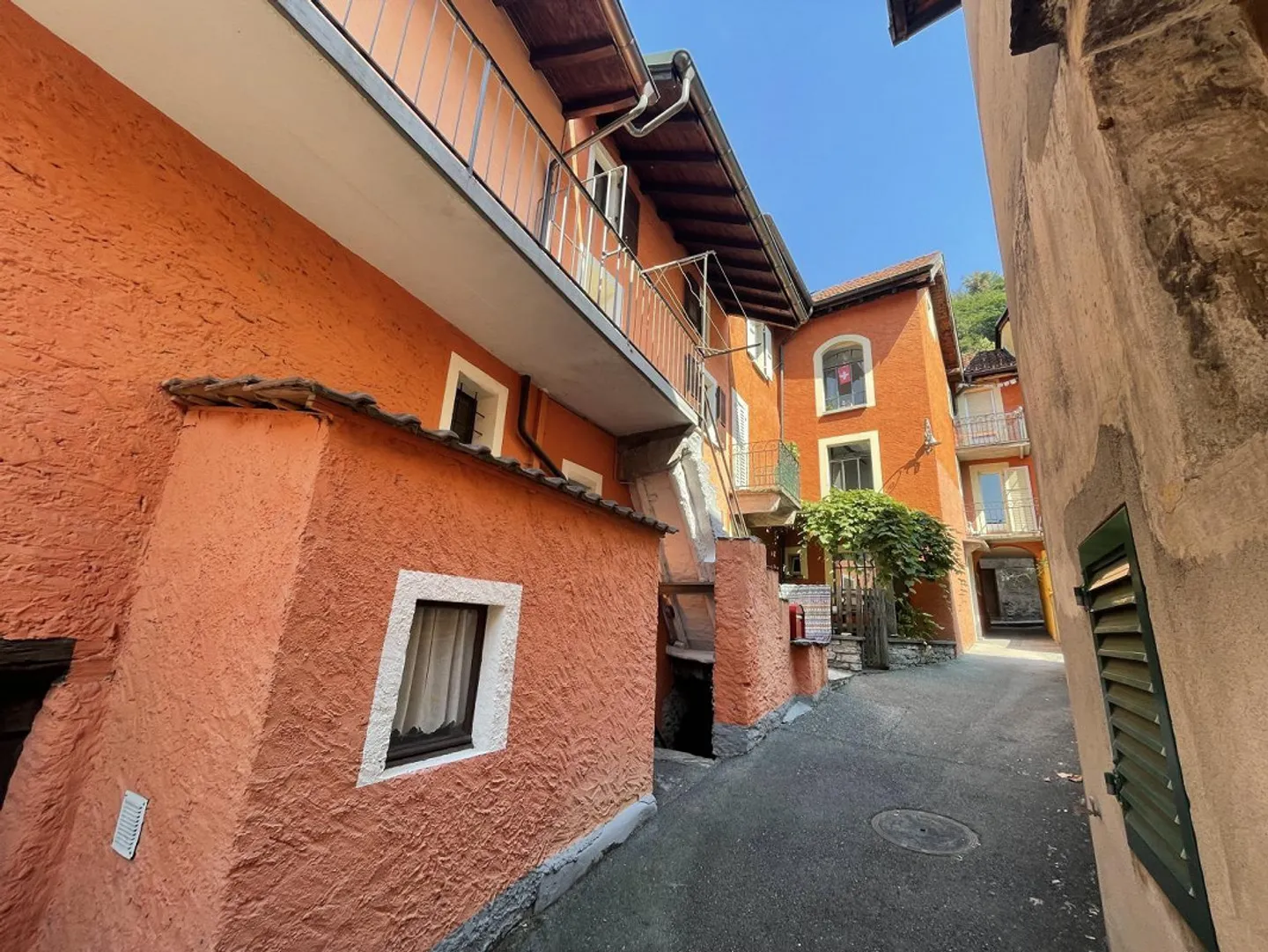 Charmante maison de style tessinois - Photo 23 sur 28