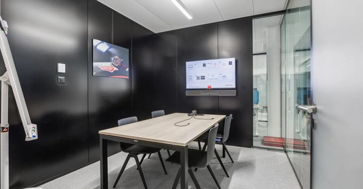 Spazio ufficio in affitto - Foto 5 di 13