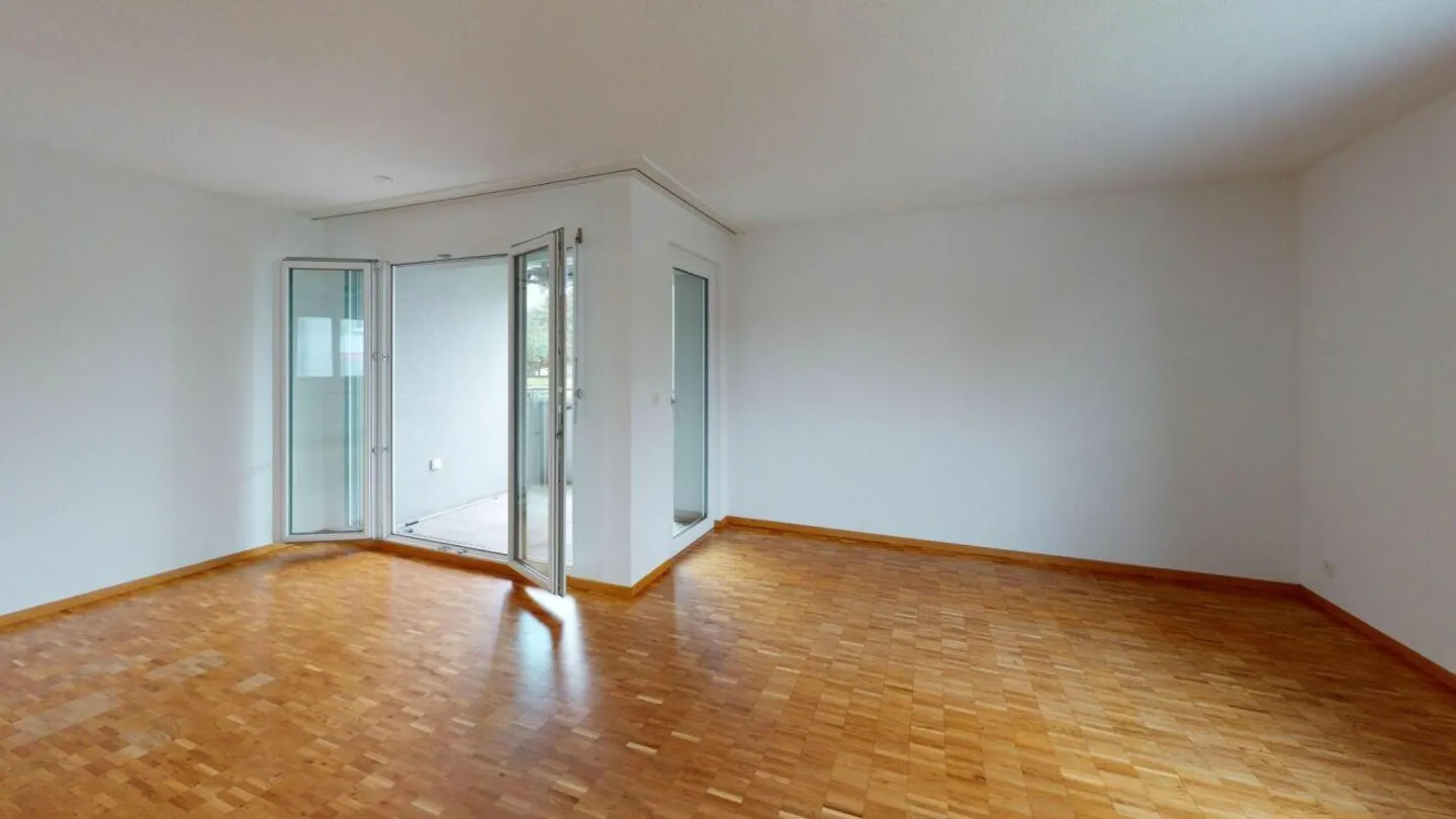 Charmante 2.5 Zimmer Wohnung - Foto 3 von 8