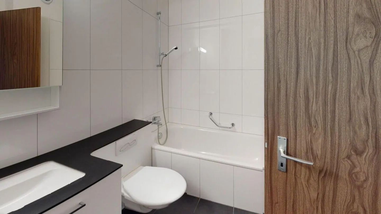 Charmante 2.5 Zimmer Wohnung - Foto 4 von 8