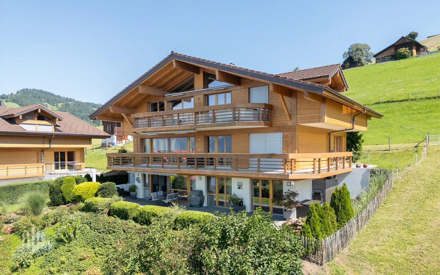 ImmoWyss - Appartamento al piano terra attraente con vista unica sul lago - Foto 1 di 10