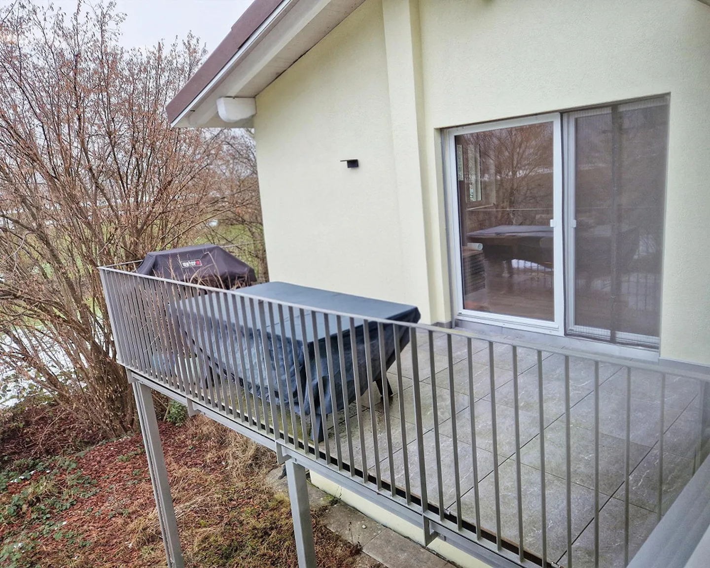 Appartamento attico spazioso, luminoso e moderno - Foto 9 di 10