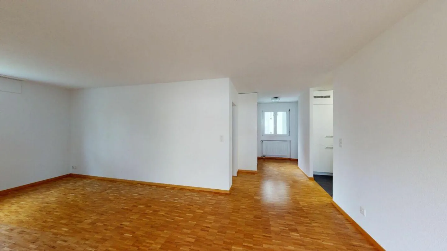 Charmante 2.5 Zimmer Wohnung - Foto 6 von 8