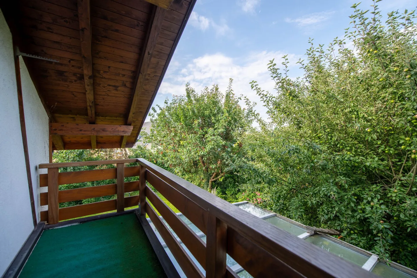 Oasis of Calm with Large Garden - 6.5-Room Single-Family House - Photo 17 of 25