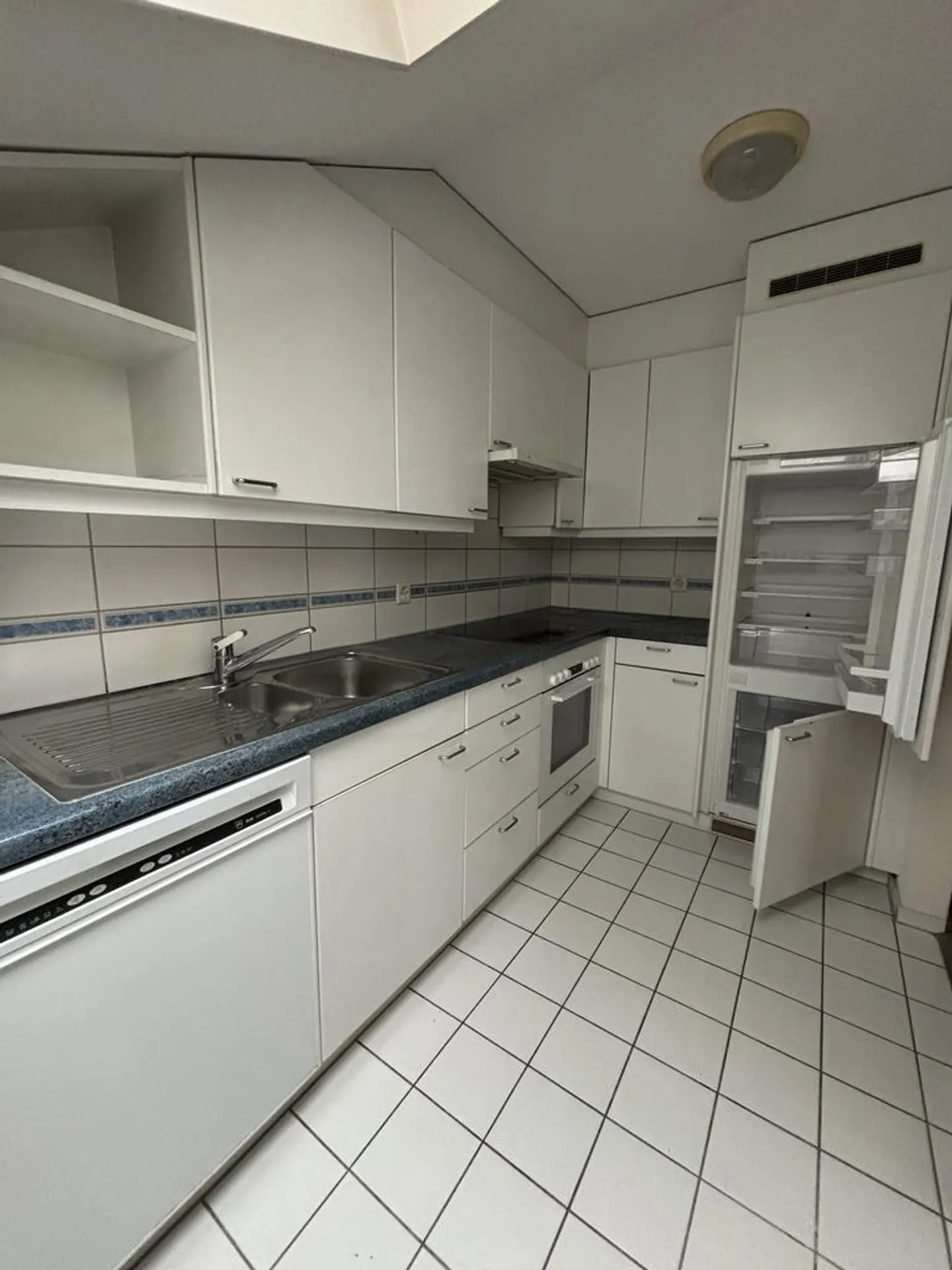 Tolle 2-Zimmerwohnung in Wettingen - Foto 2 von 7