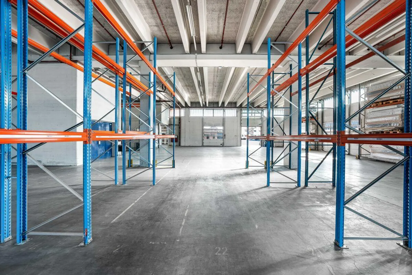 Spazio di stoccaggio - Foto 6 di 9