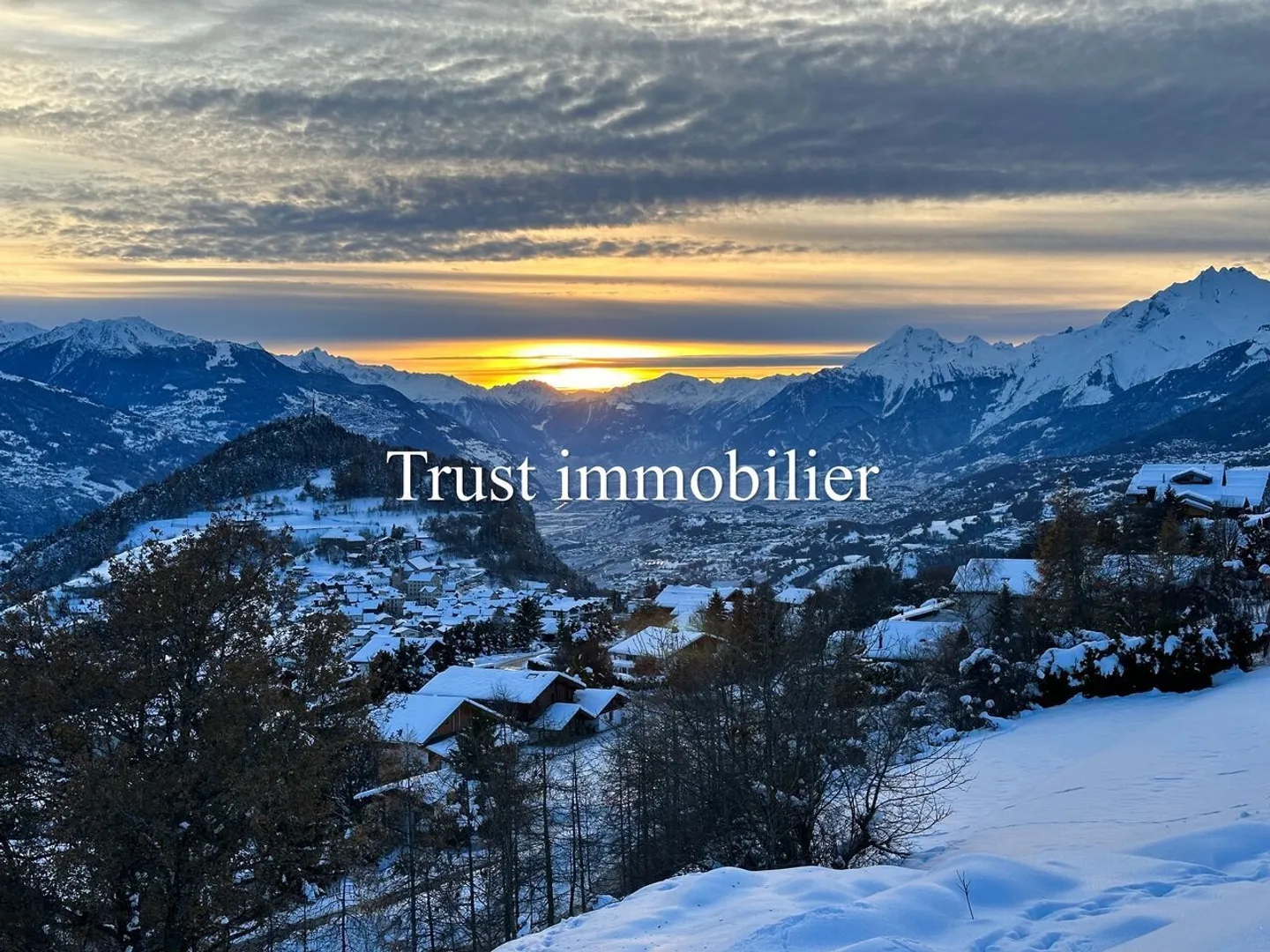6000.Panoramic view / Chalet project for sale in Sergnou / Crans-Montana - Photo 1 of 5