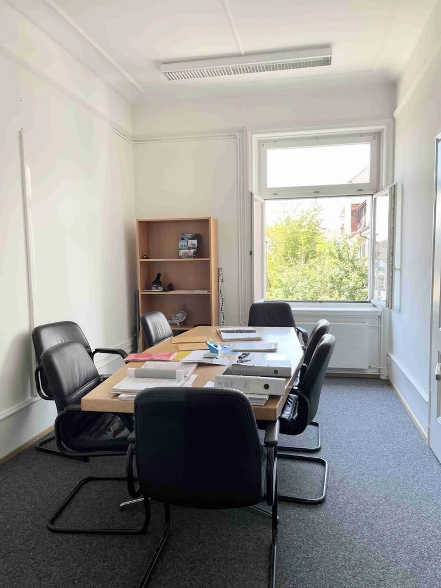 Central office space sought at the main train station in Solothurn? - Photo 5 of 7