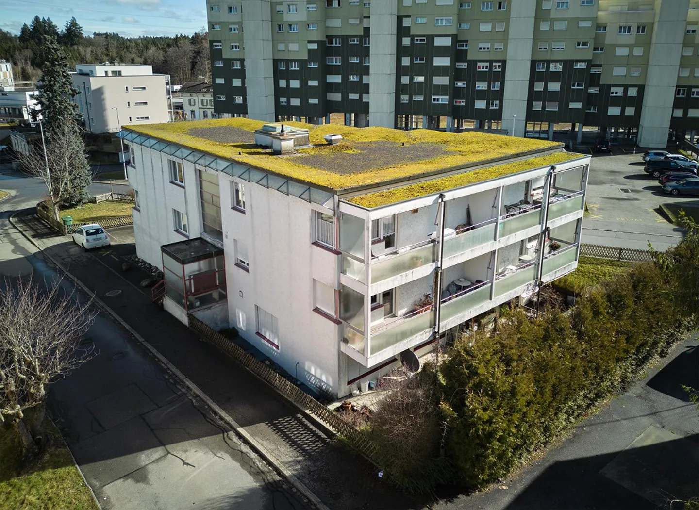 Immeuble résidentiel et commercial - Photo 3 sur 26