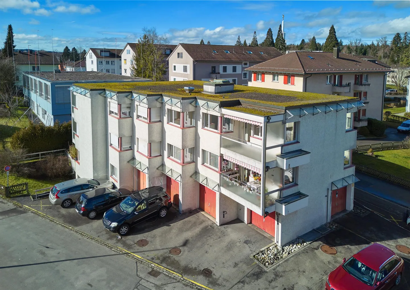 Immeuble résidentiel et commercial - Photo 4 sur 26