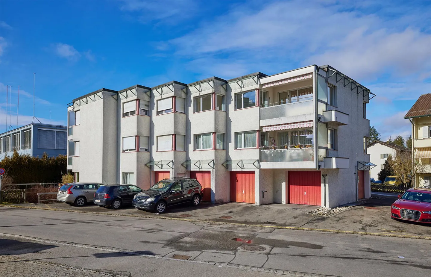 Immeuble résidentiel et commercial - Photo 5 sur 26