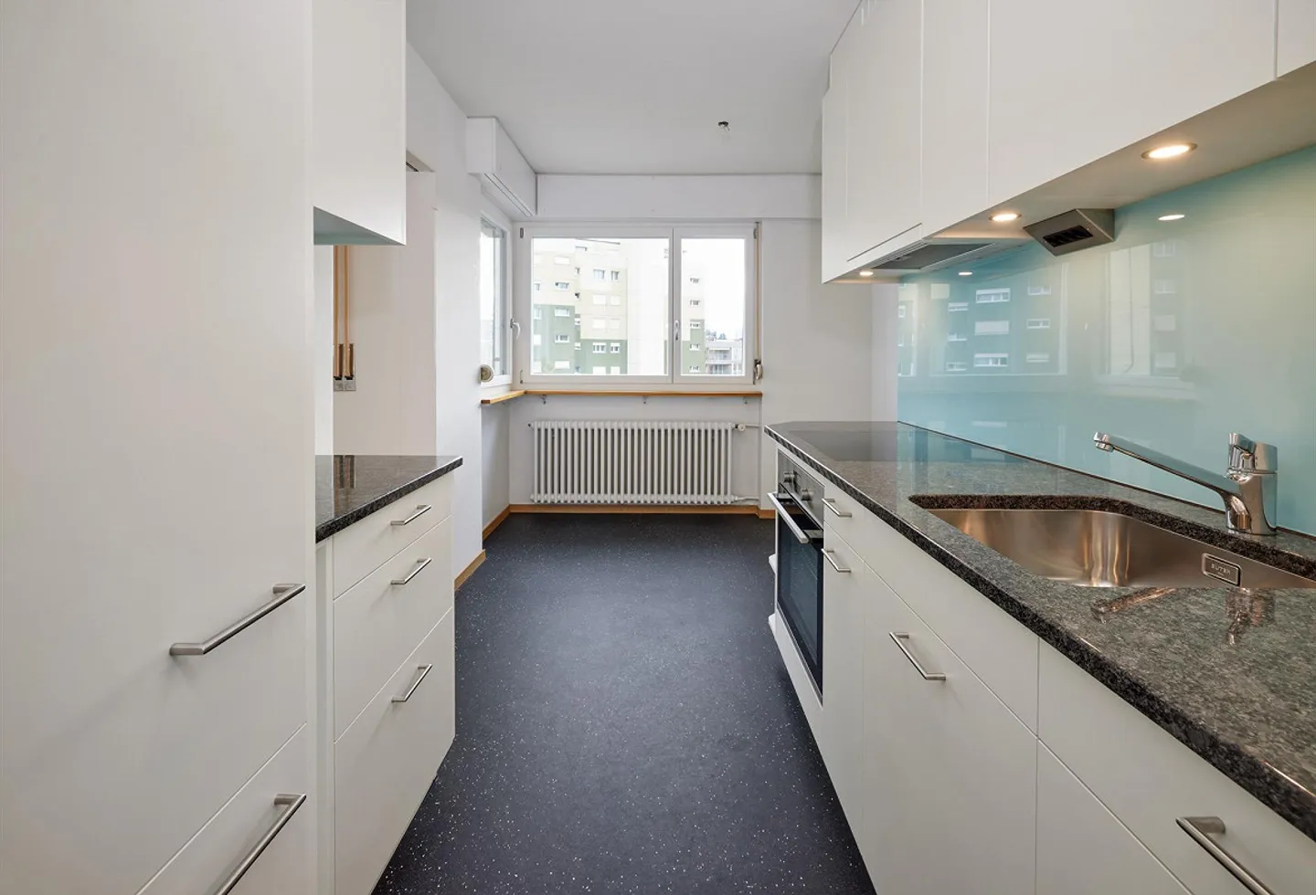 Immeuble résidentiel et commercial - Photo 12 sur 26