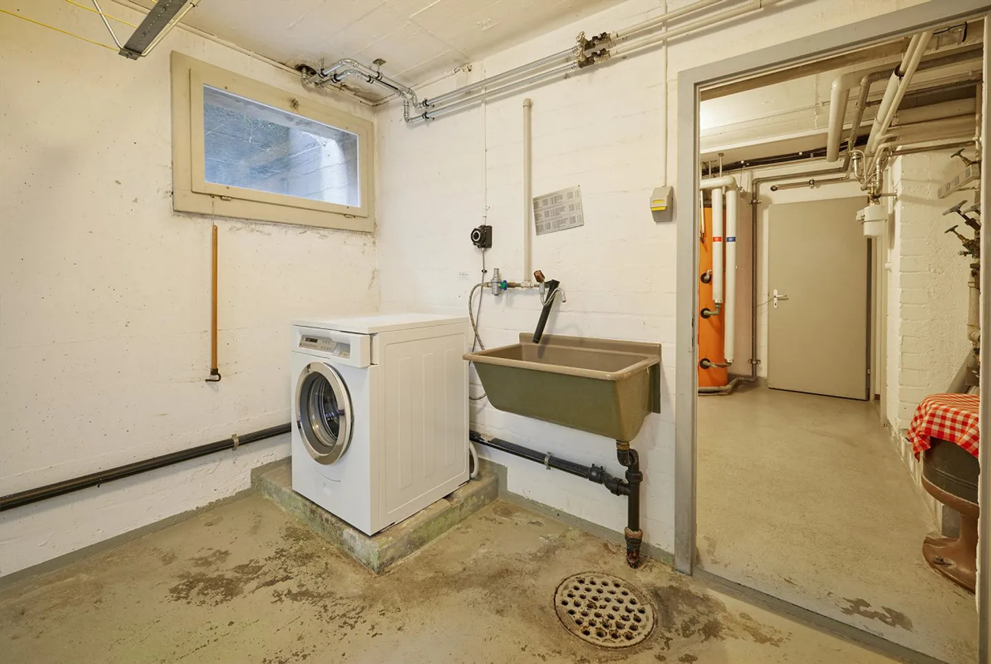 Immeuble résidentiel et commercial - Photo 25 sur 26