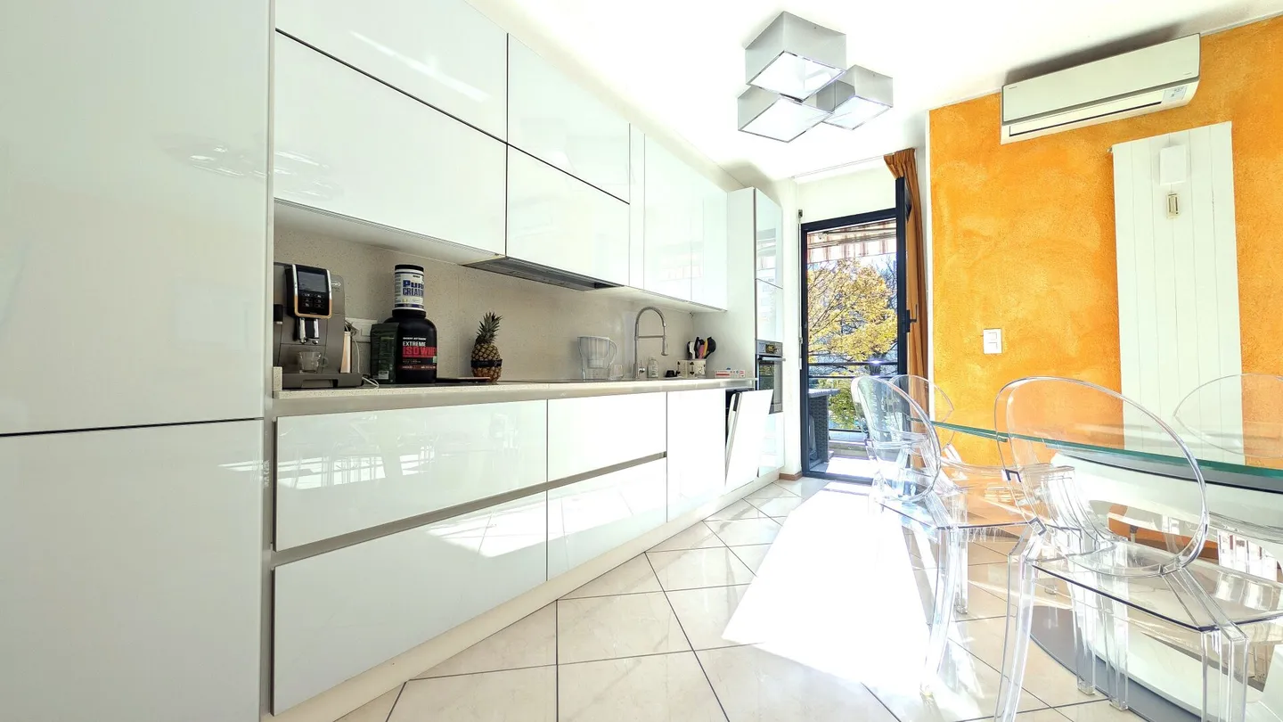 Luminosità, Comfort e Posizione Ideale! - Foto 5 di 15