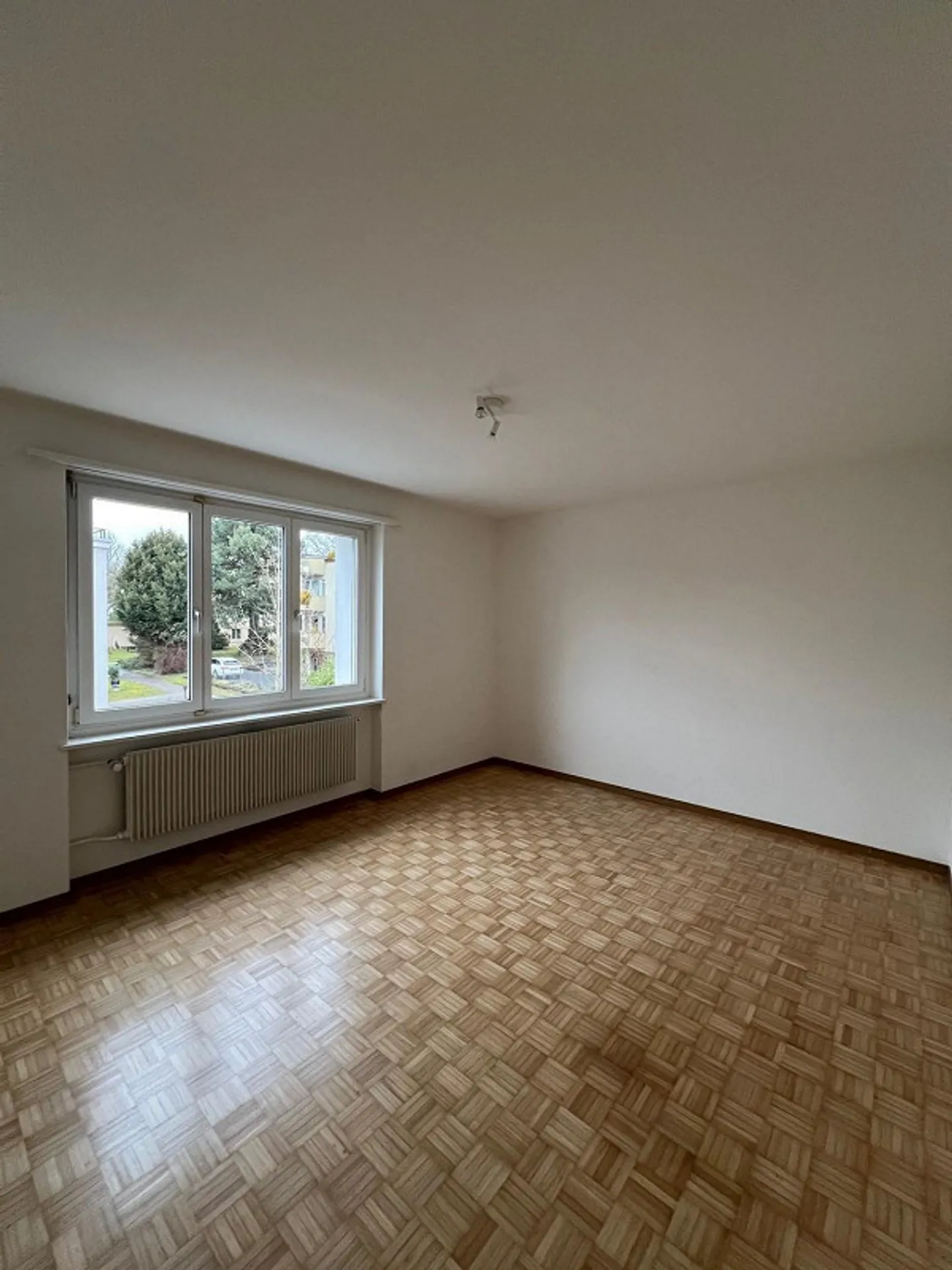 Geräumige Wohnung in ruhiger Lage - Foto 4 von 6