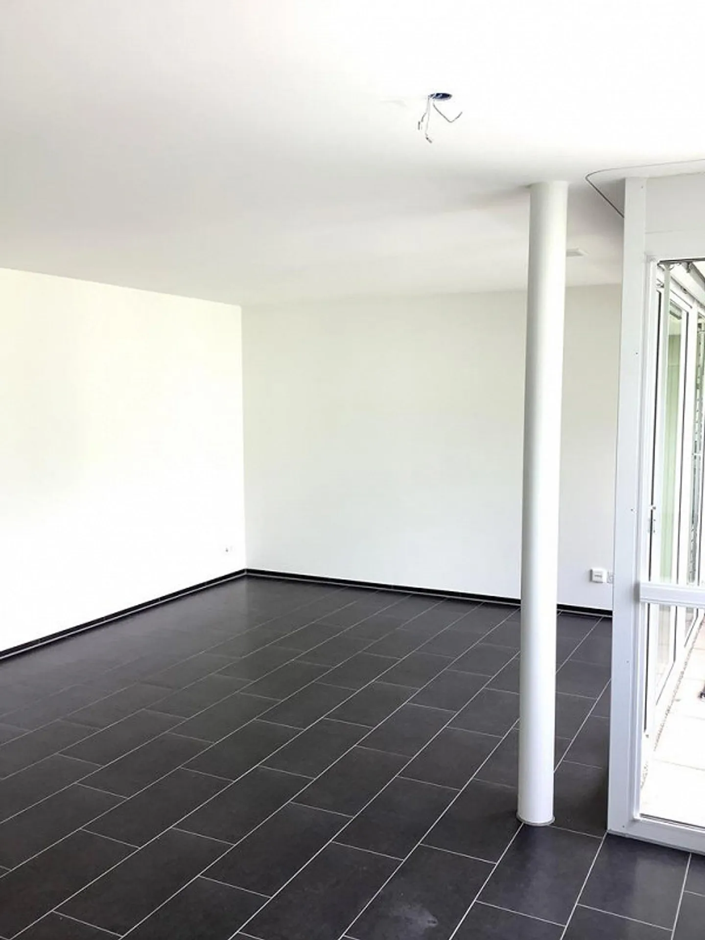 Piccolo ma bello appartamento di 2 stanze - Foto 6 di 7