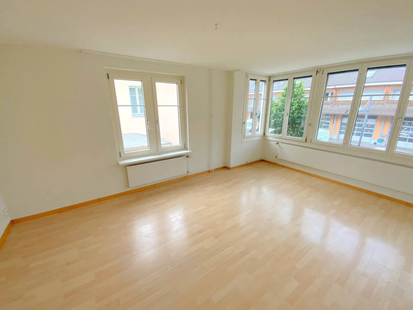 Superbe appartement de 4 1/2 pièces à louer - Photo 3 sur 9