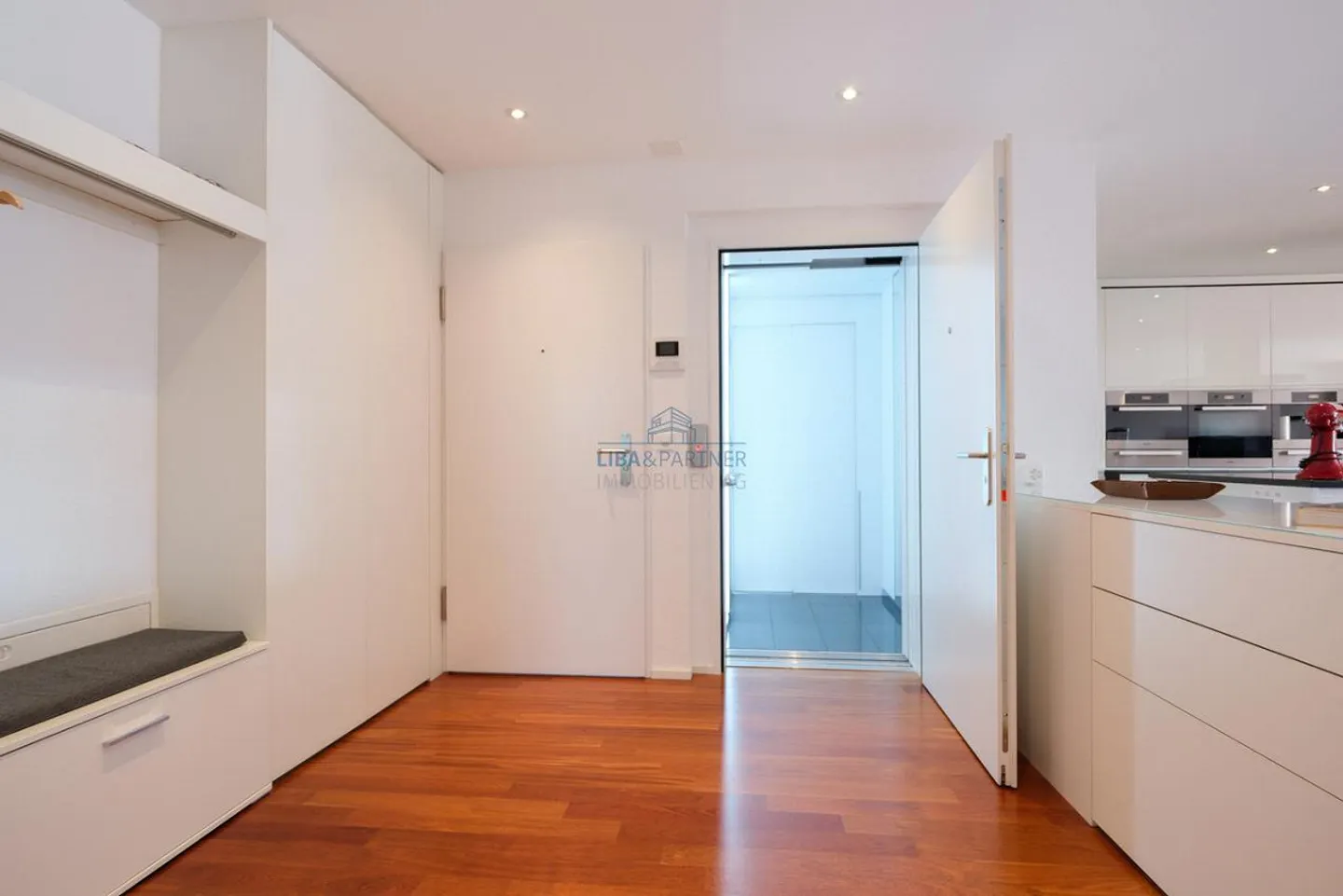 La tua casa da sogno, espansione moderna di alta qualità e ascensore direttamente nell'appartamento - Foto 7 di 14