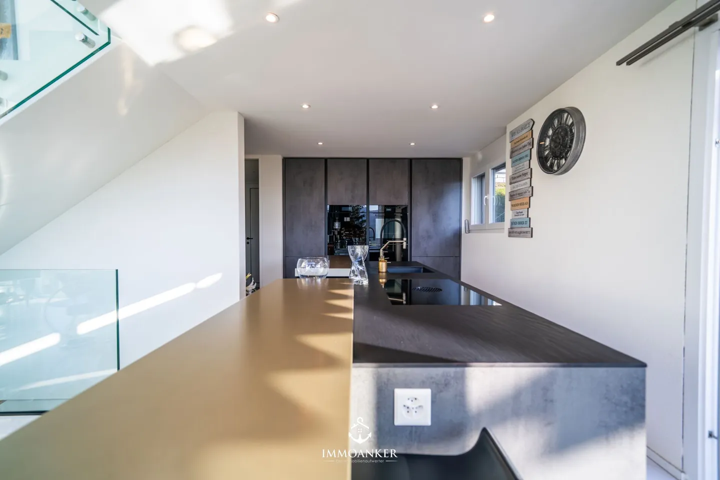 Élégance et modernité réunies - Votre maison exclusive dans un cadre idyllique à Moosleerau - Photo 2 sur 12