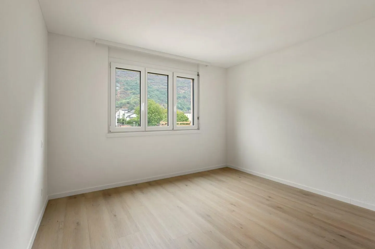 8700, Biasca, Via San Gottardo 40, apartment 4005 - Photo 4 of 11