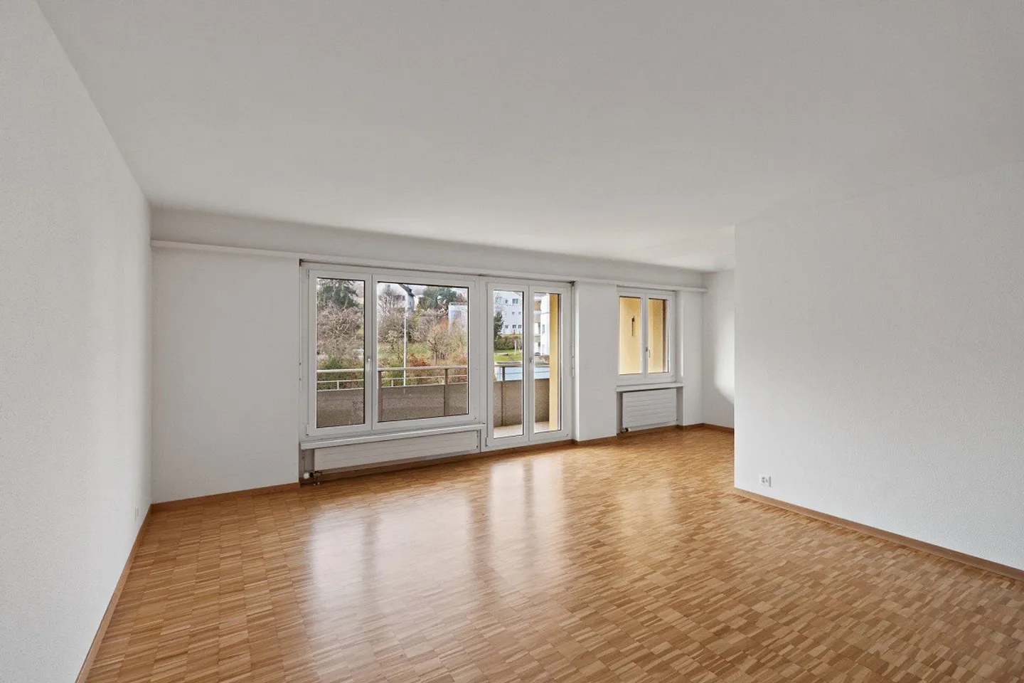 Appartamento spazioso a Thalwil - Foto 2 di 11
