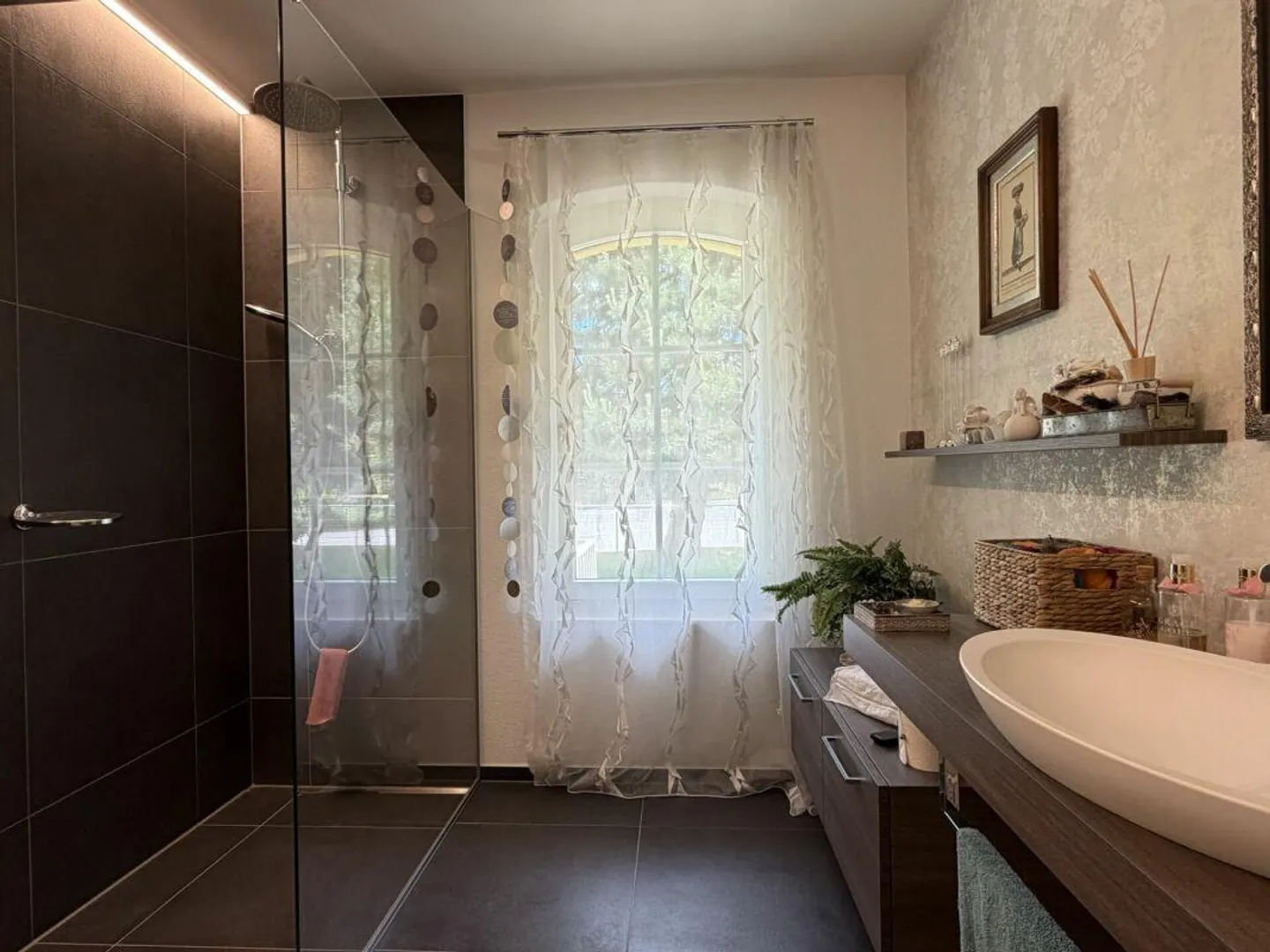 Affascinante casa di campagna moderna con stile - Foto 7 di 13