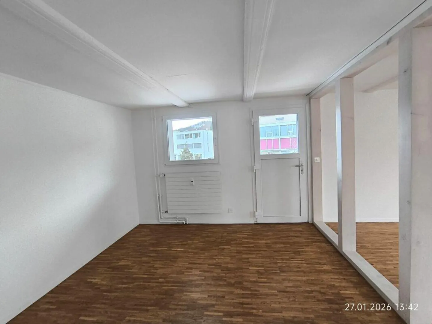 Attractive 3.5-room apartment in the center of Belp - Photo 3 of 18