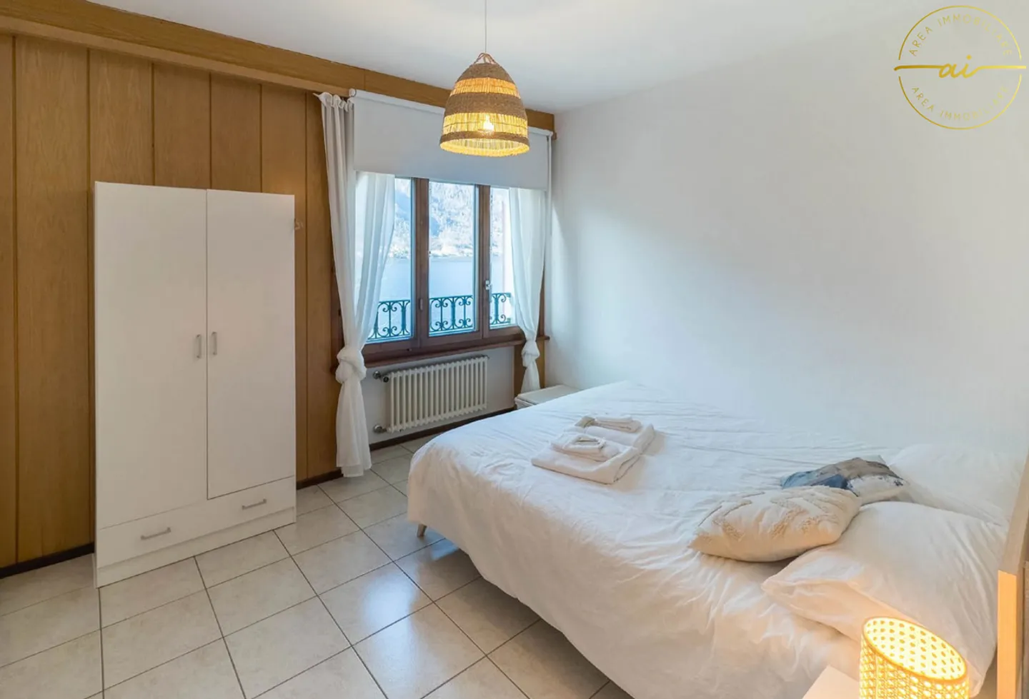 APPARTEMENT 4.5 PIÈCES AVEC VUE SUR LE LAC - LOCATION AVEC OPTION D'ACHAT - Photo 6 sur 9
