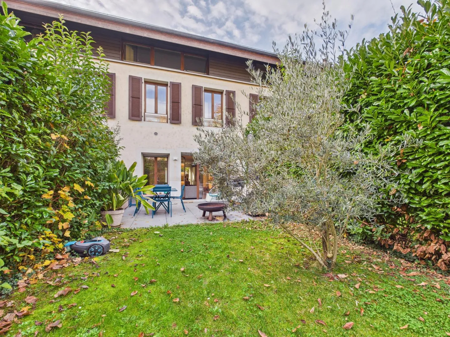 Villa - Foto 1 di 12