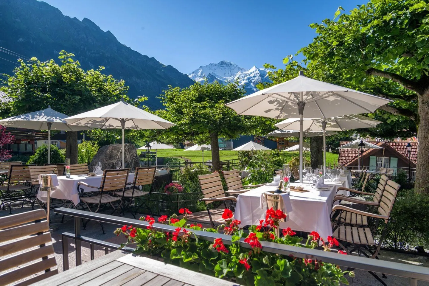 Incantevole Hotel Schönegg nel punto turistico di Wengen. - Foto 2 di 10