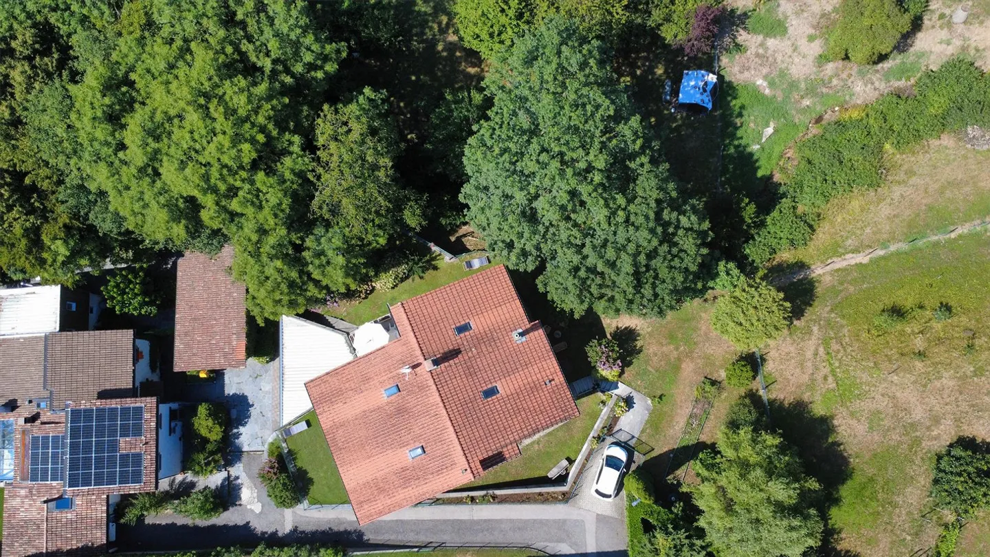 Ampia villa immersa nel verde a Vaglio - Photo 6 of 17