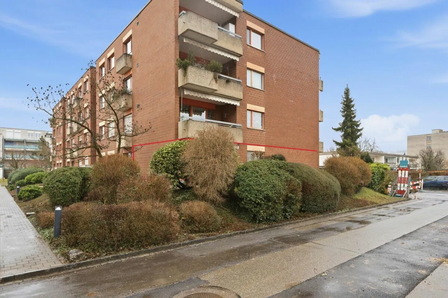 Appartement de jardin de 4,5 pièces confortable et familial dans un emplacement prisé - Photo 11 sur 11