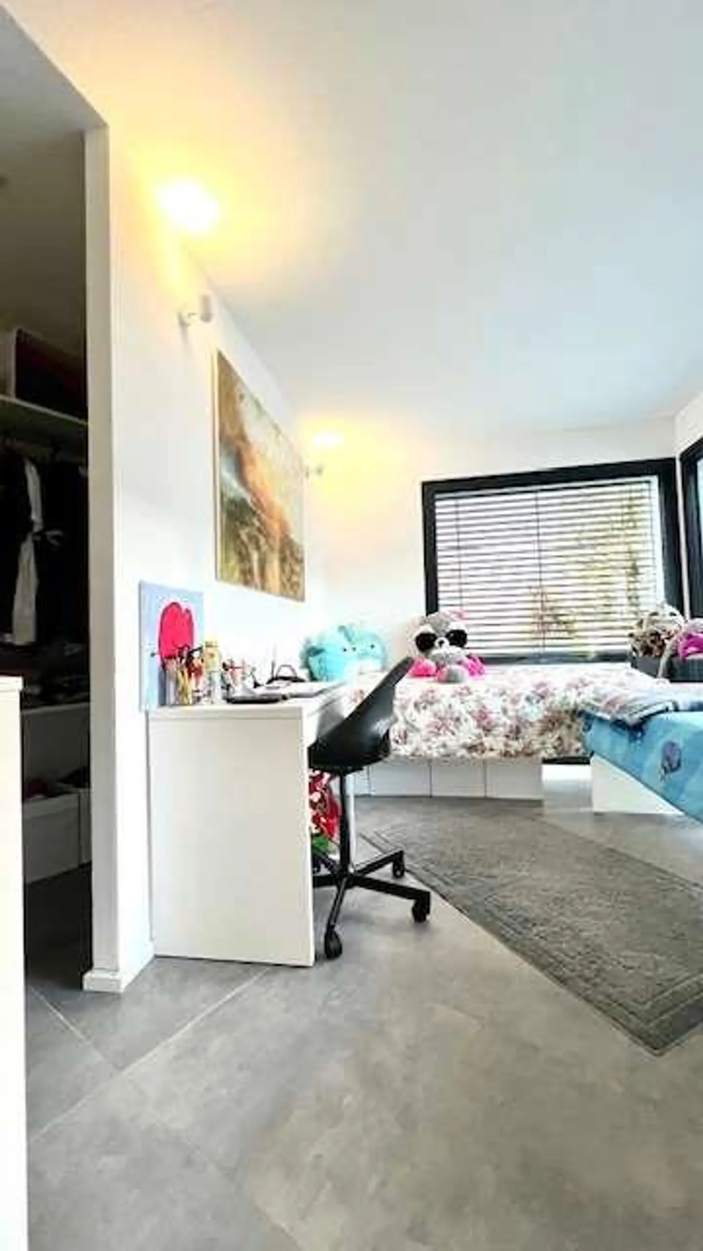 Moderne Villa mit Garten - Foto 13 von 13