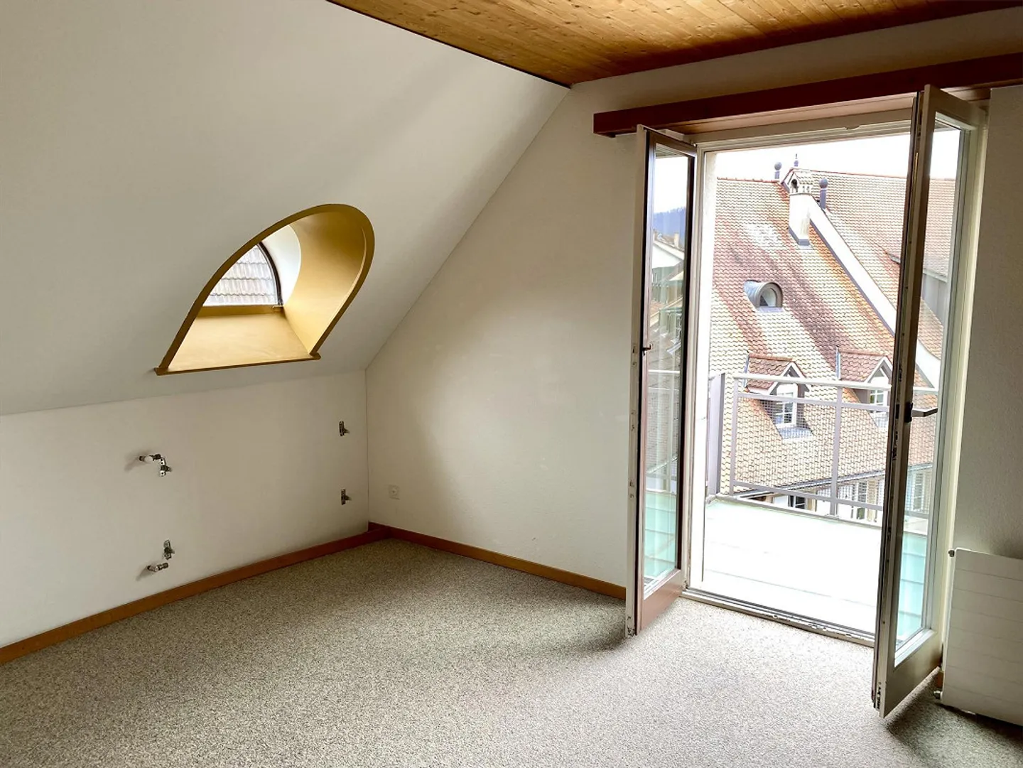 Maisonette Apartment - Photo 4 of 11