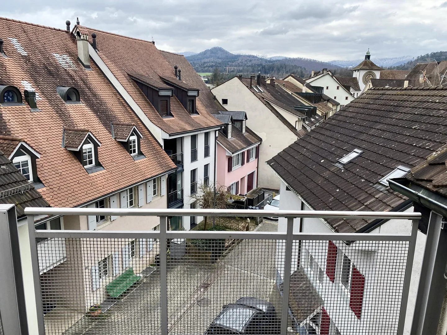 Maisonette Apartment - Photo 5 of 11