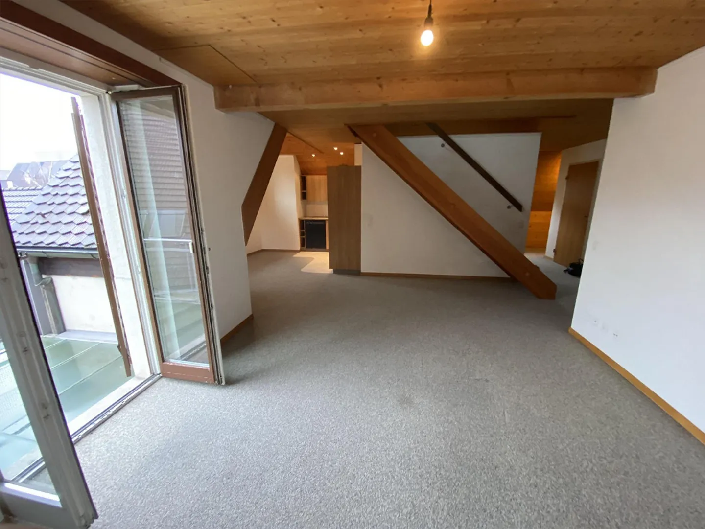 Maisonette Apartment - Photo 7 of 11