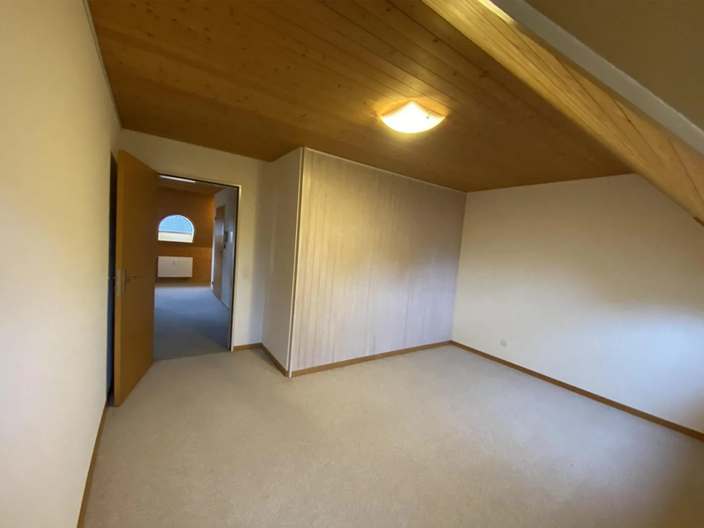 Maisonette Apartment - Photo 8 of 11